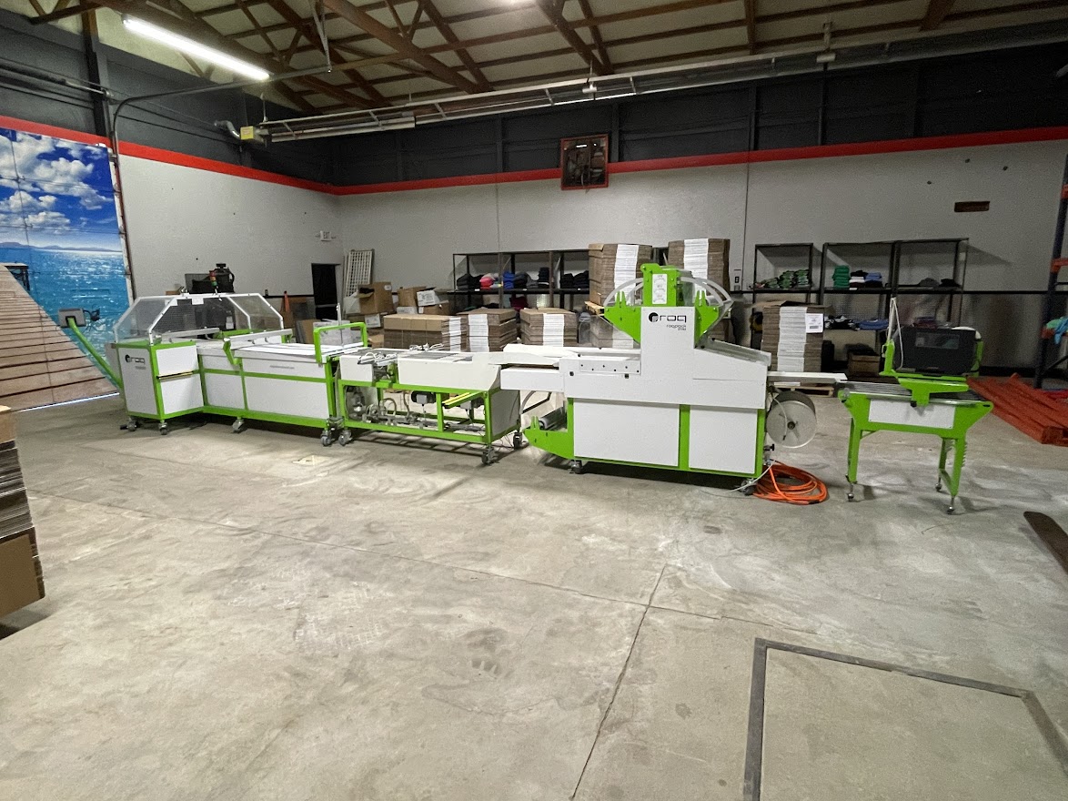 ROQ FOLD/BAG/LABEL MACHINE