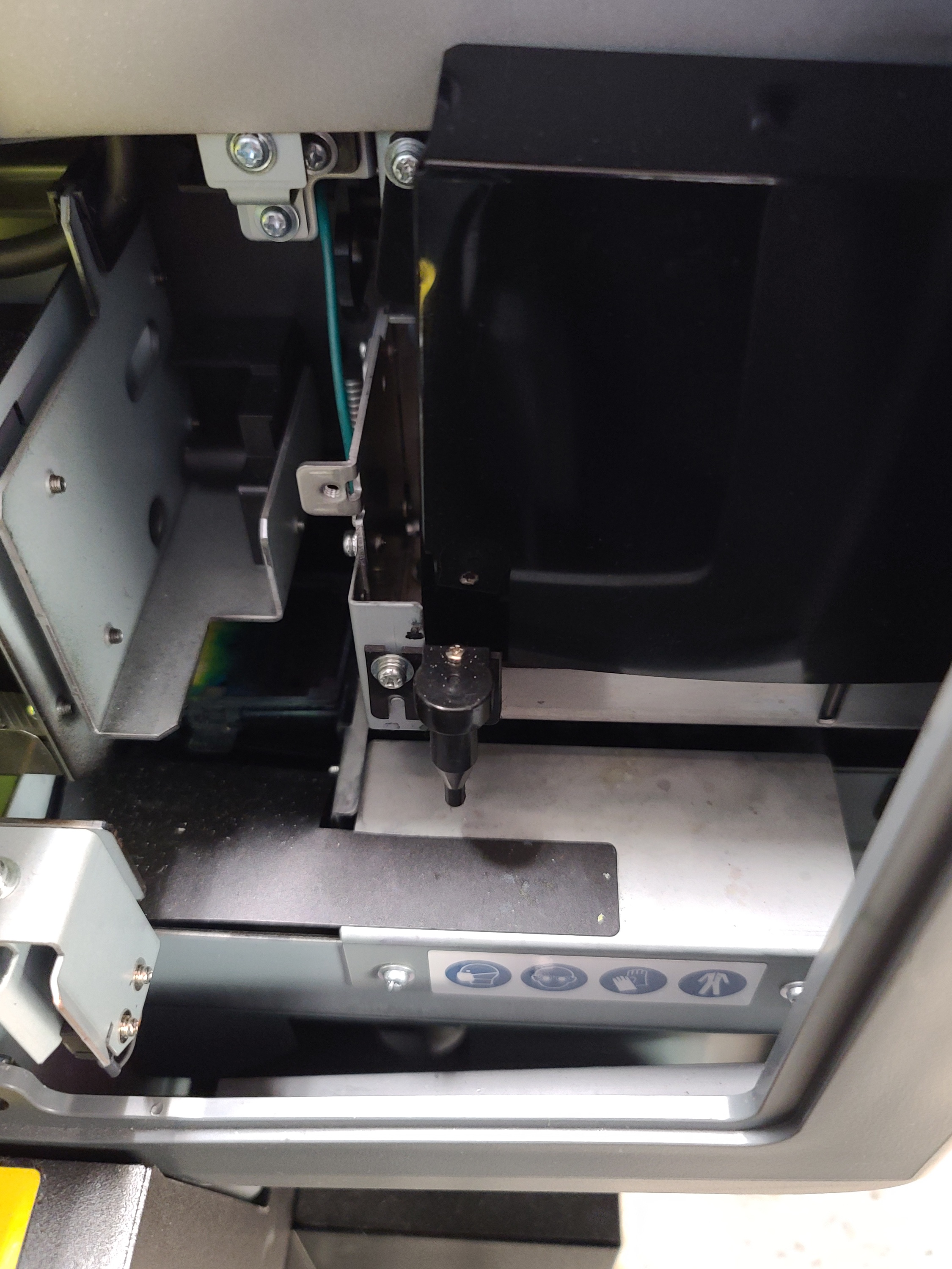 Mutoh XpertJet 661UF UV printer