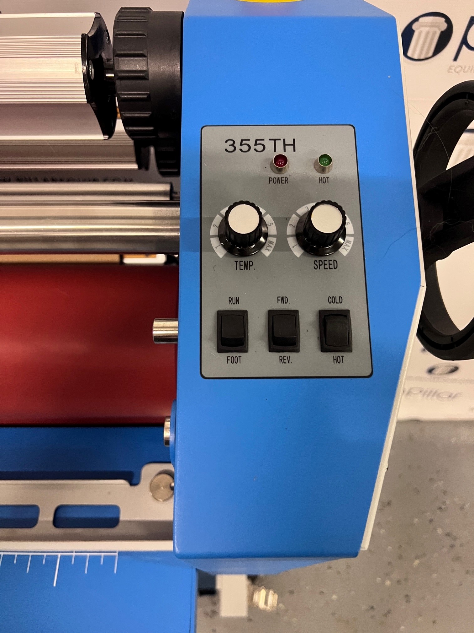 GFP 355TH 55" Laminator-laminator-buttons.jpg