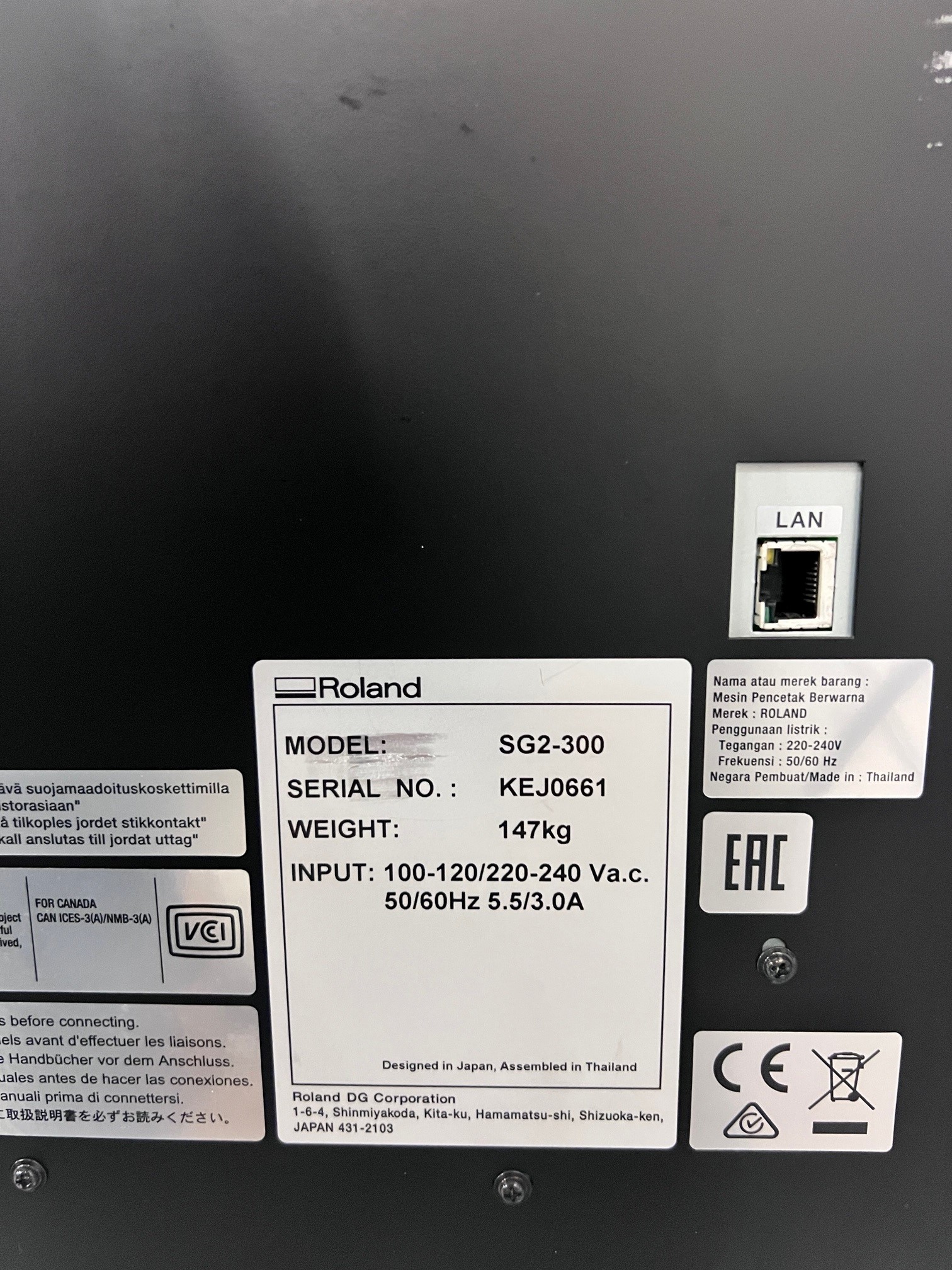 Roland TrueVIS SG2-300 30" Printer/Cutter-roland-sn-plate.jpg