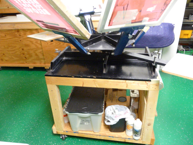 Genesis 6 Color/2 Station Manual Screen Printing Press-p1050141.jpg