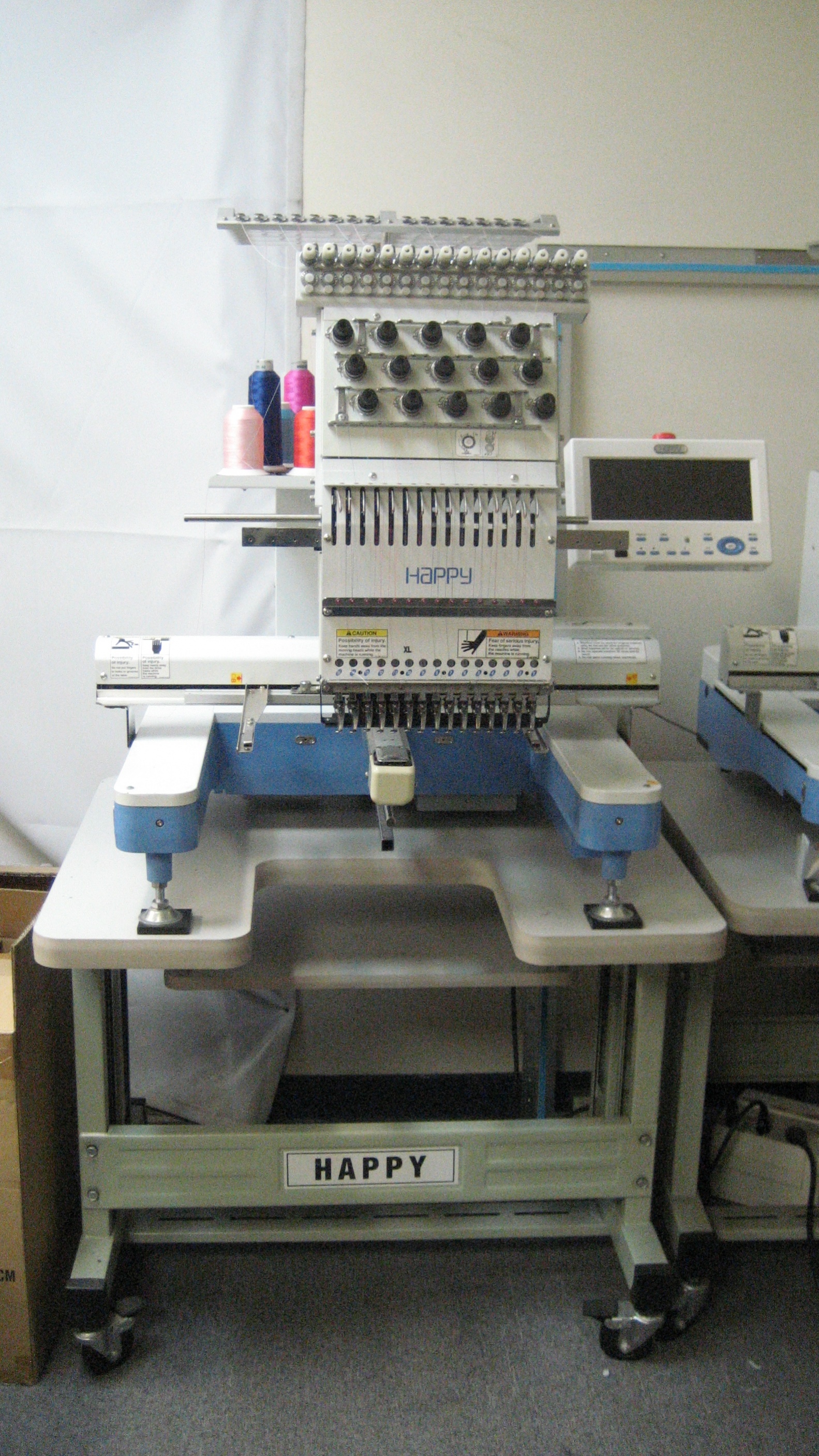 -small-happy-embroidery-machine.jpg