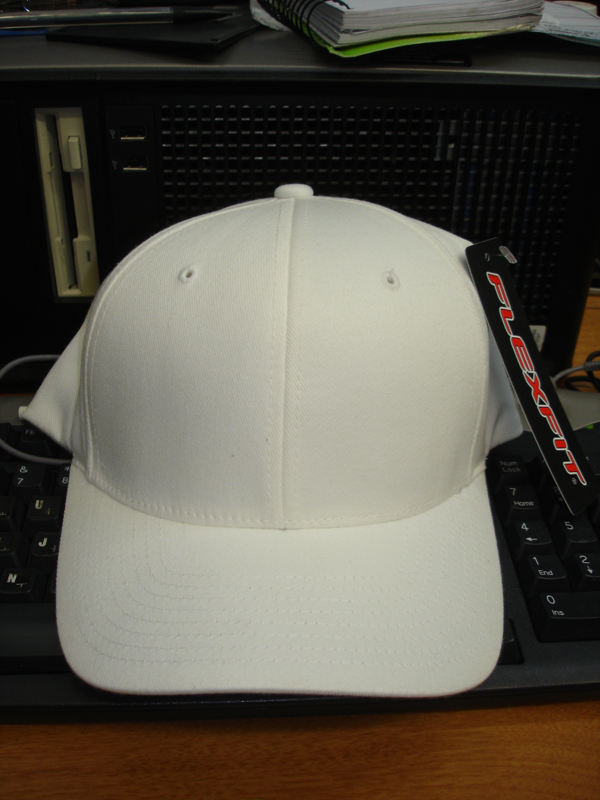 Selling Flexfit cap- White color-dsc04795.jpg