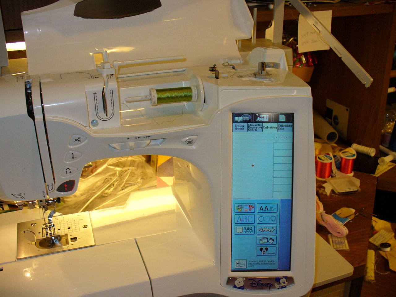 Selling Like new Brother ULT 2003D sewing/embroidery machine-p1000194.2.jpg