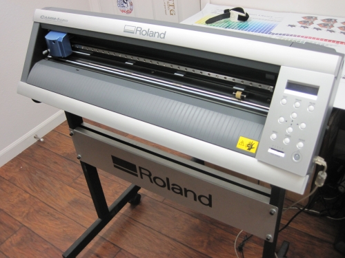 Roland GX24, GX 24 Vinyl Cutter Bundle, With Stand and Materials!-roland.jpg