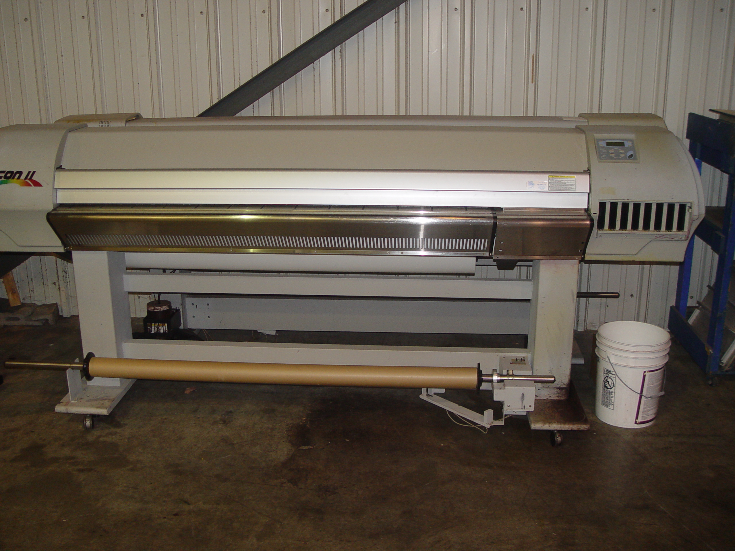 -mutoh-falcon-ii-1-.jpg