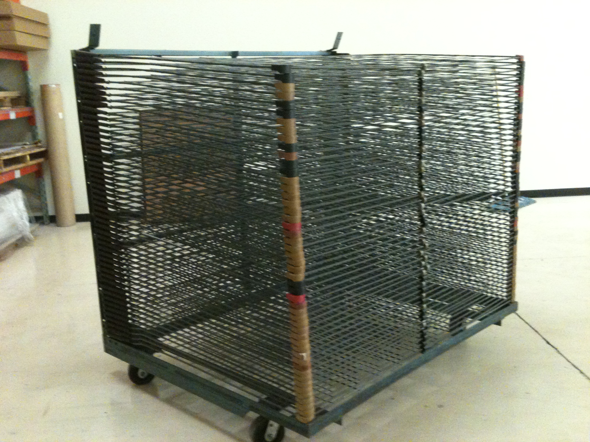 Screen Rack