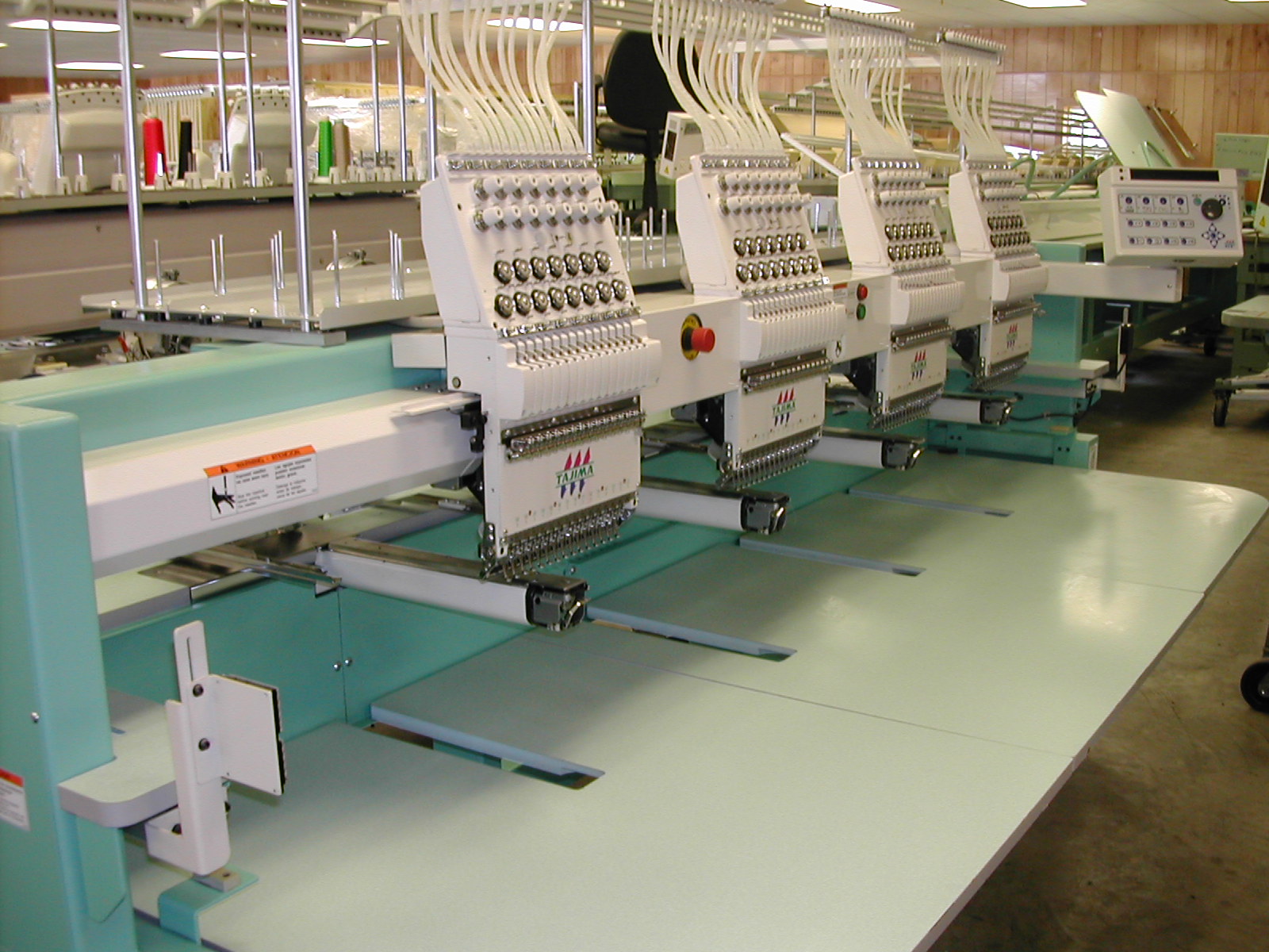 Tajima embroidery 24000 machine 4 head 2004 tfhxiic1504450
