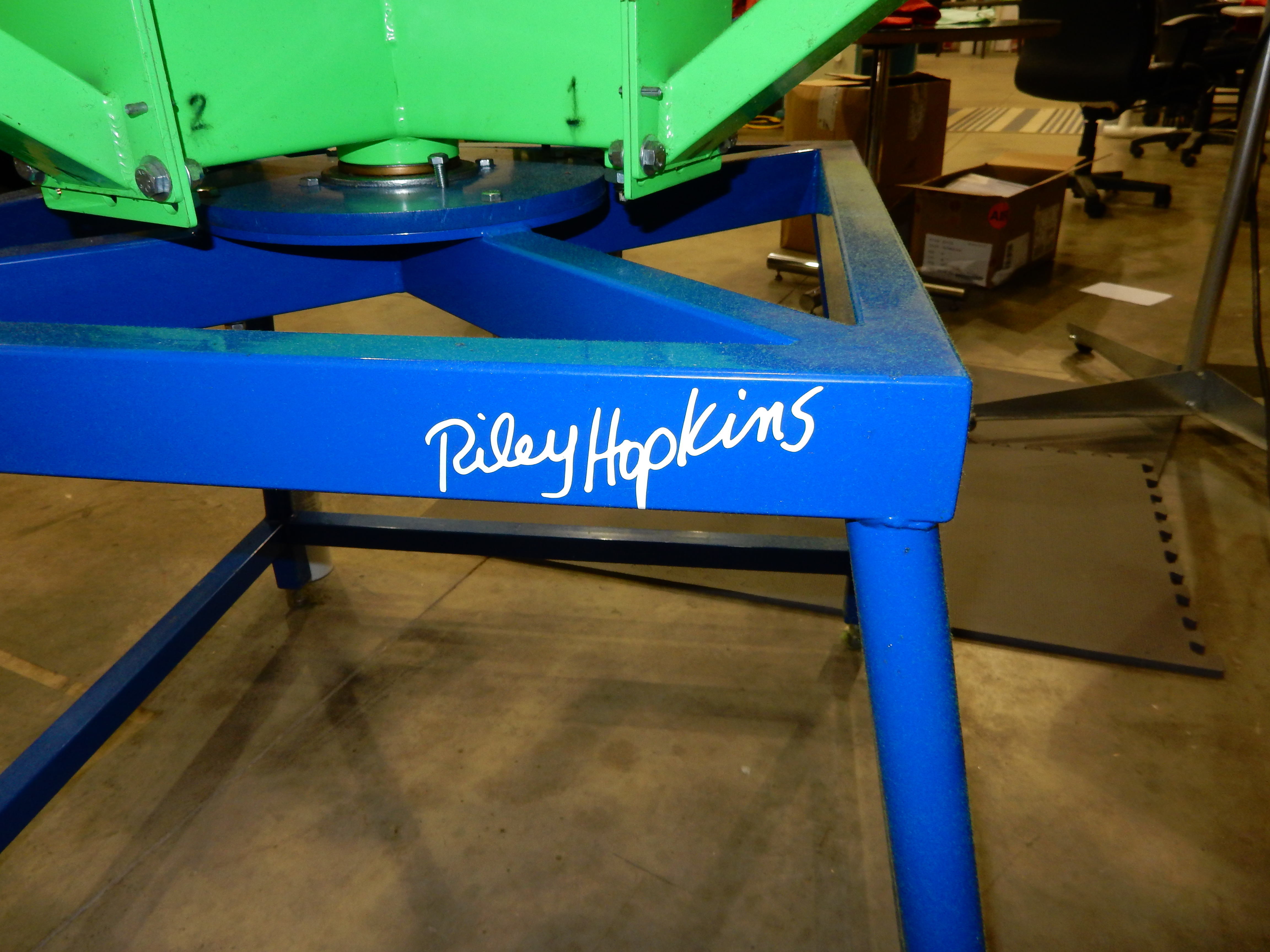 riley hopkins 4 color