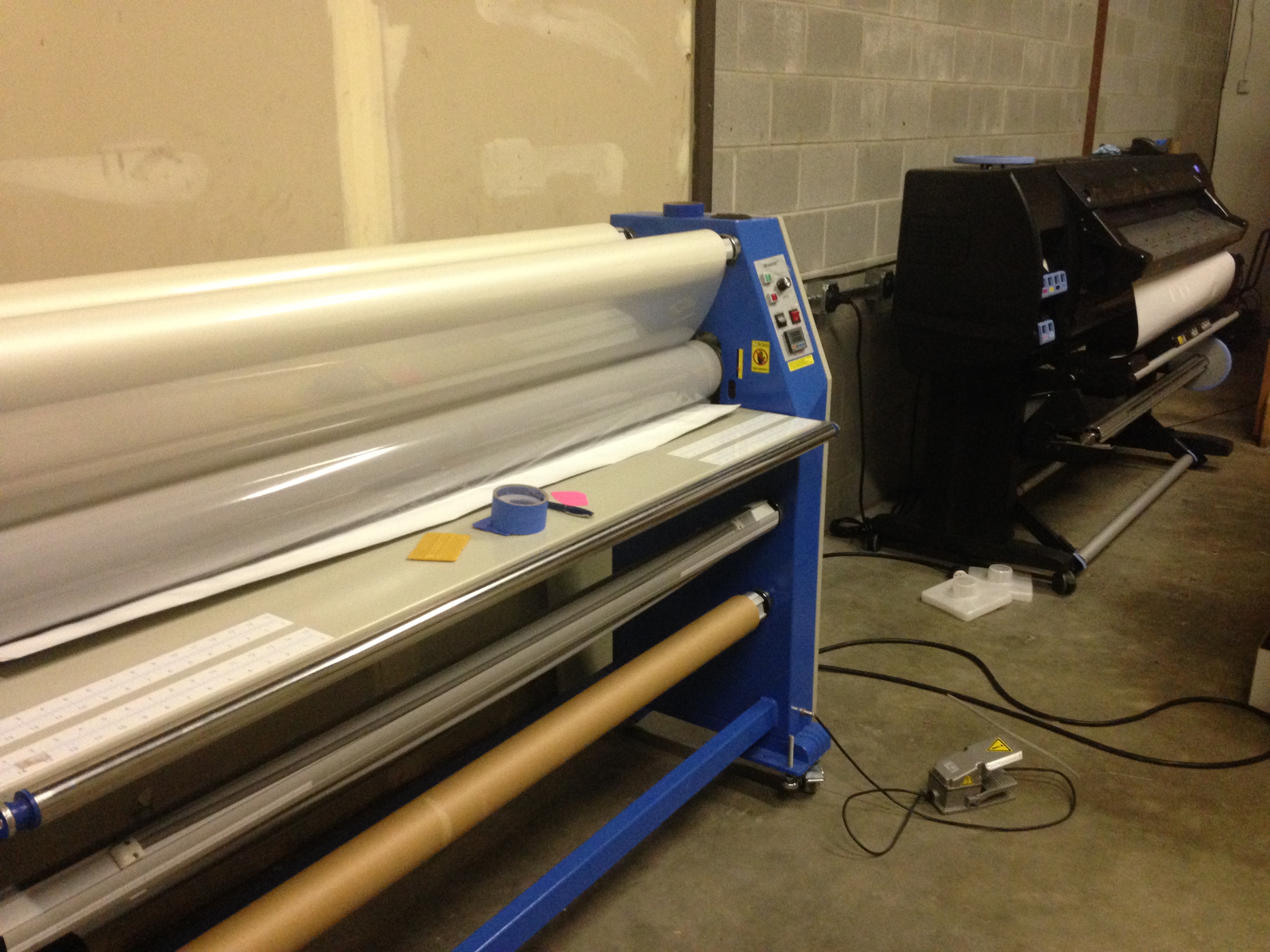 HP Latex L260 Printer + 64" US TECH TX Laminator w/Heat Assist-img_2507.jpg