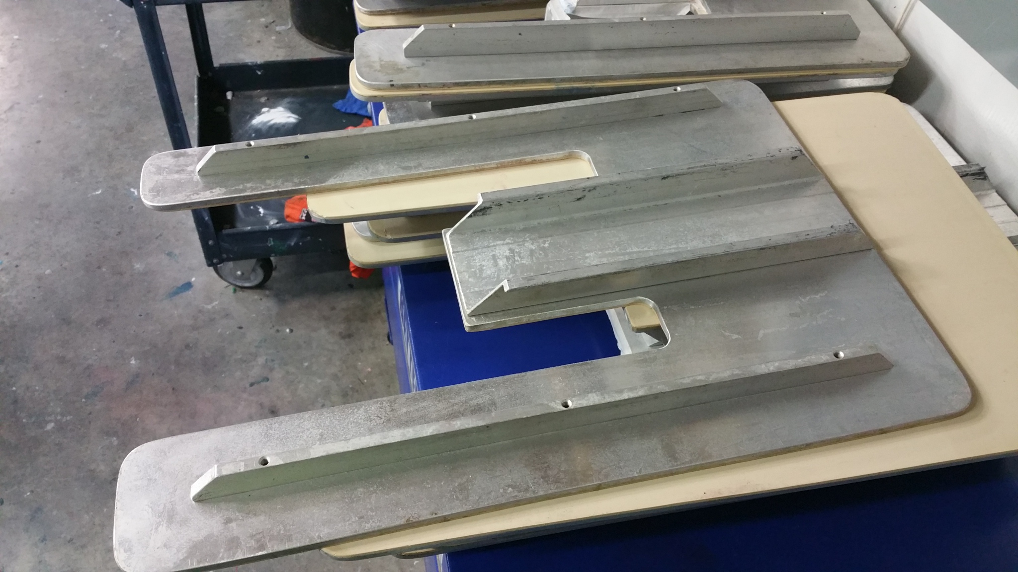 used m&r pallets