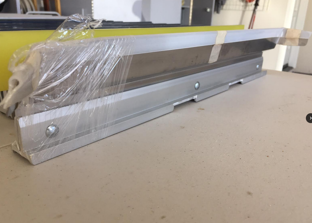 M & R Pallets/ Squeegee & Flood bars