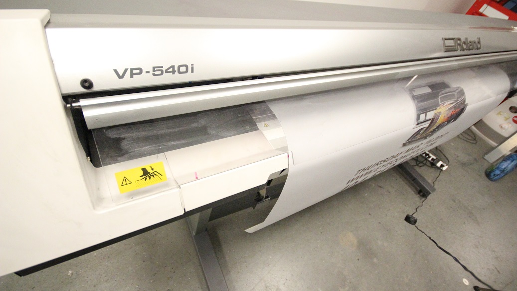 ROLAND VP-540i Printer cutter-3.jpg