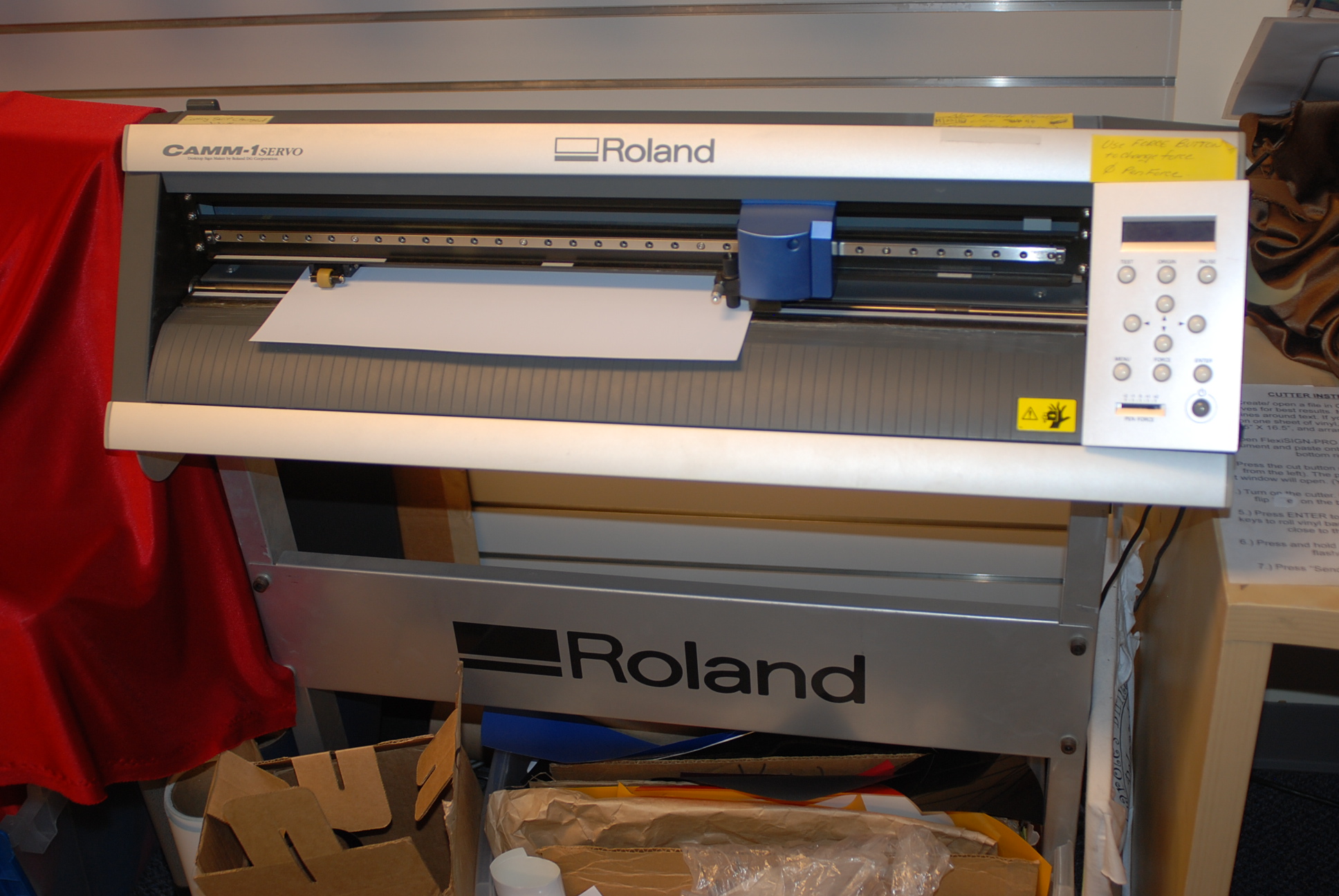 Roland GX-24 Camm-1 Servo Desktop Vinyl Cutter