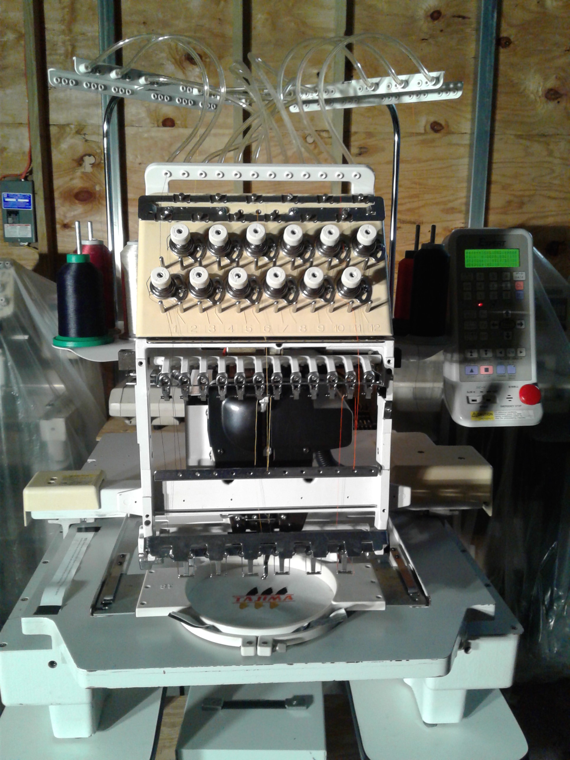 Toyota Expert ESP AD850 commercial embroidery machine w
