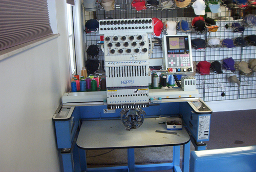 2005 Happy 6 Head Embroidery Machine 15 Needle Like New-happy-emb-machines-002.jpg