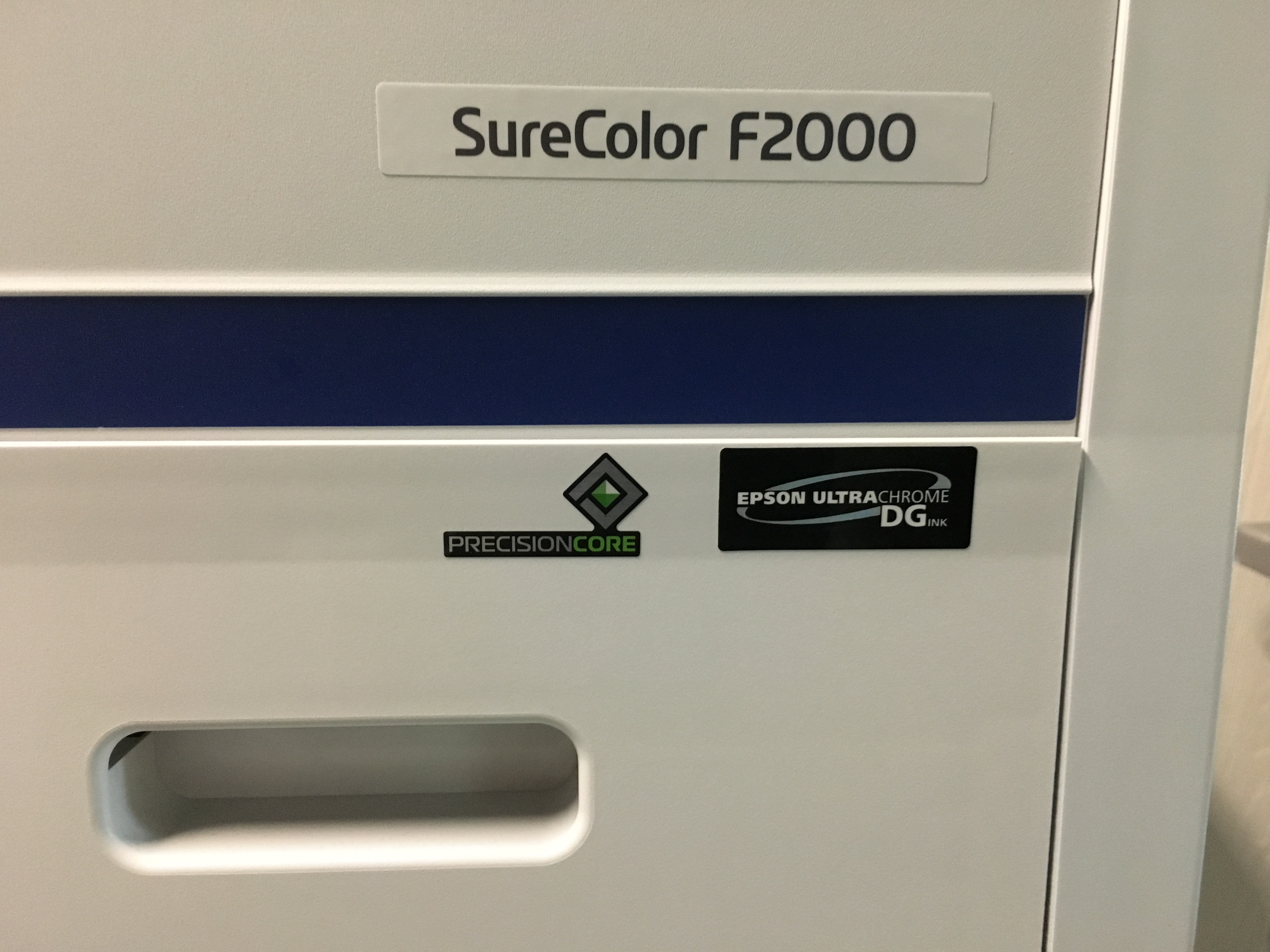 Epson SureColor F2000 virtually new-img_0528.jpg