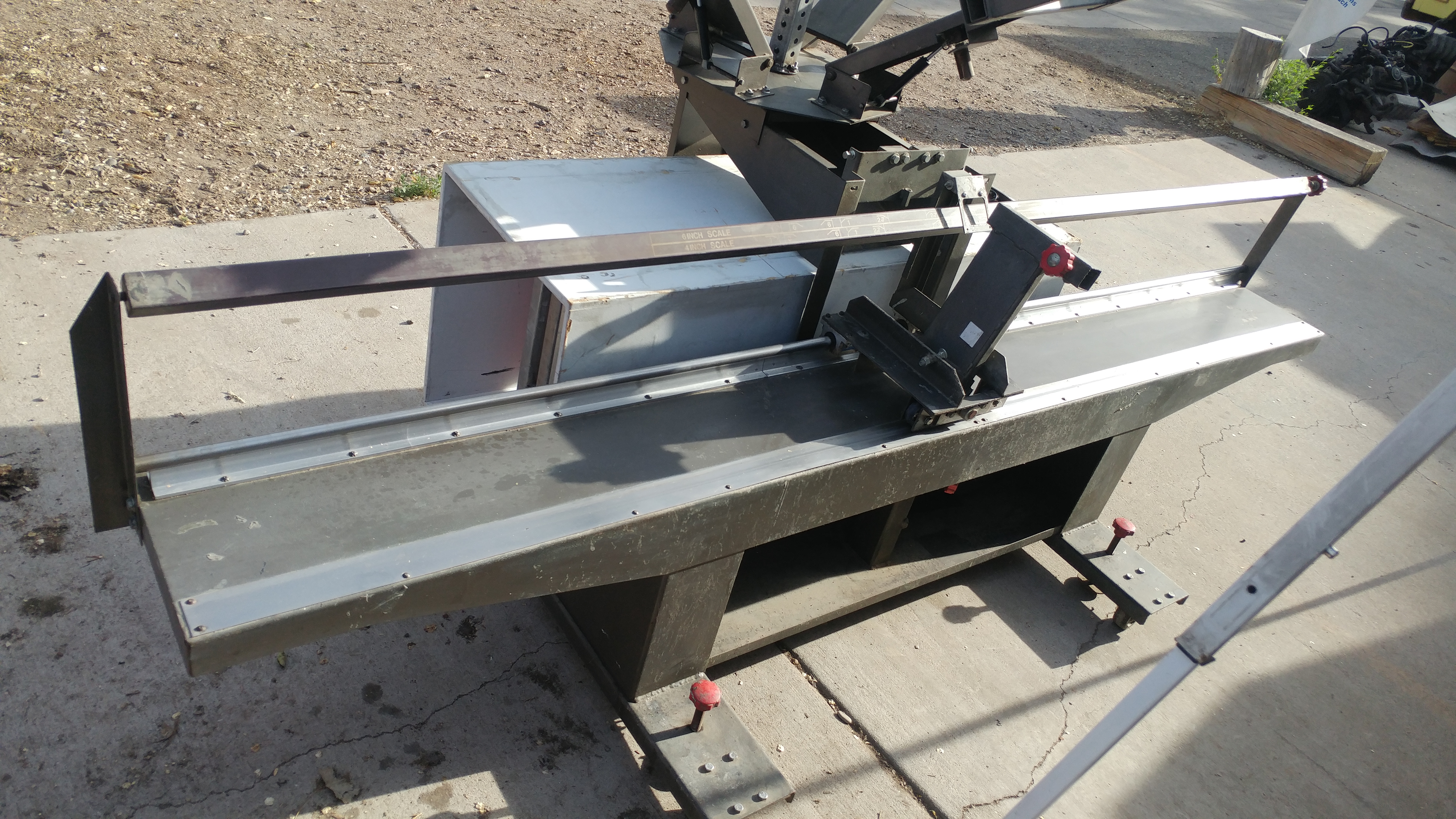 brown number press 611p