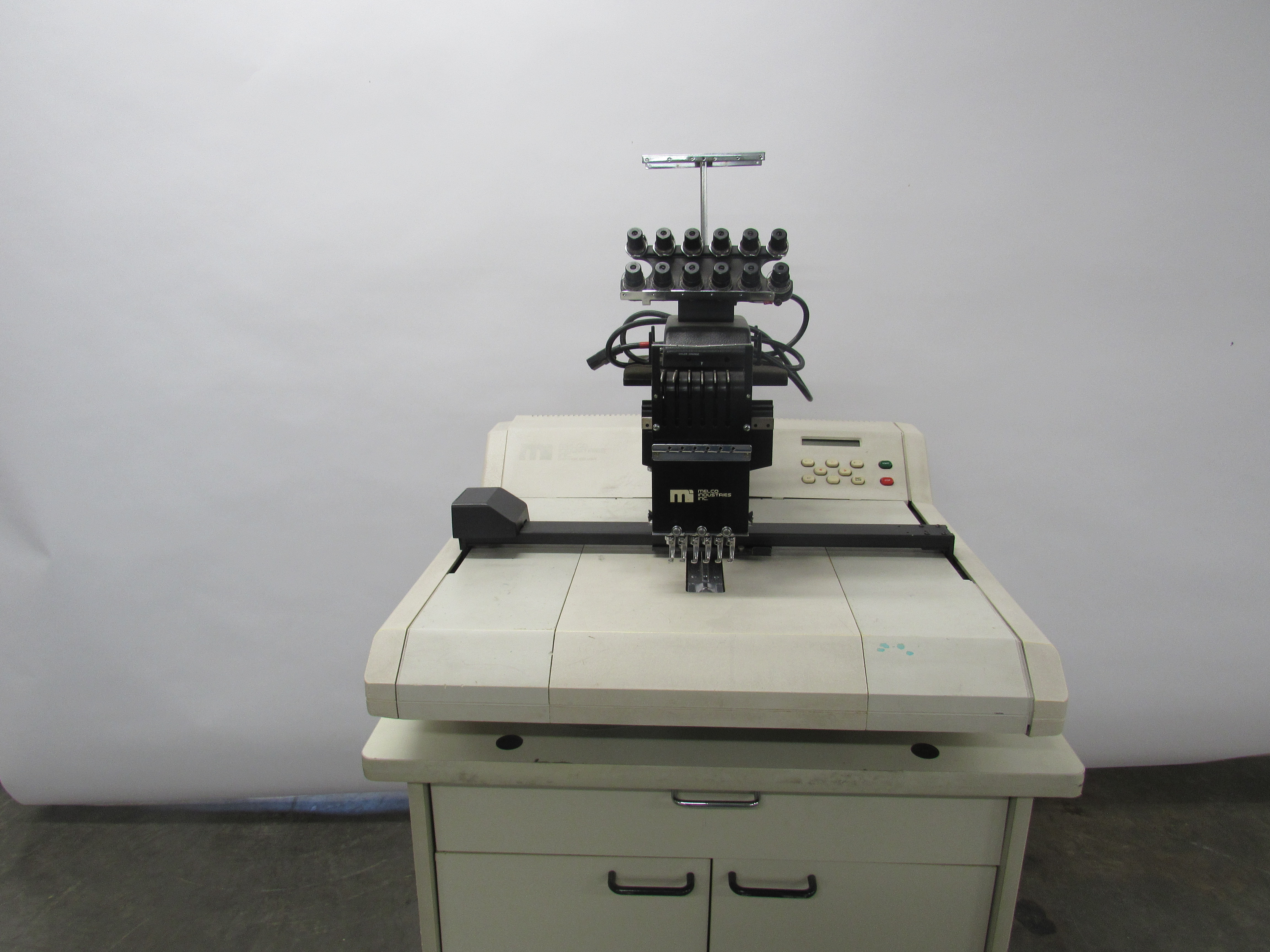 -melco-emc6-8820351.jpg