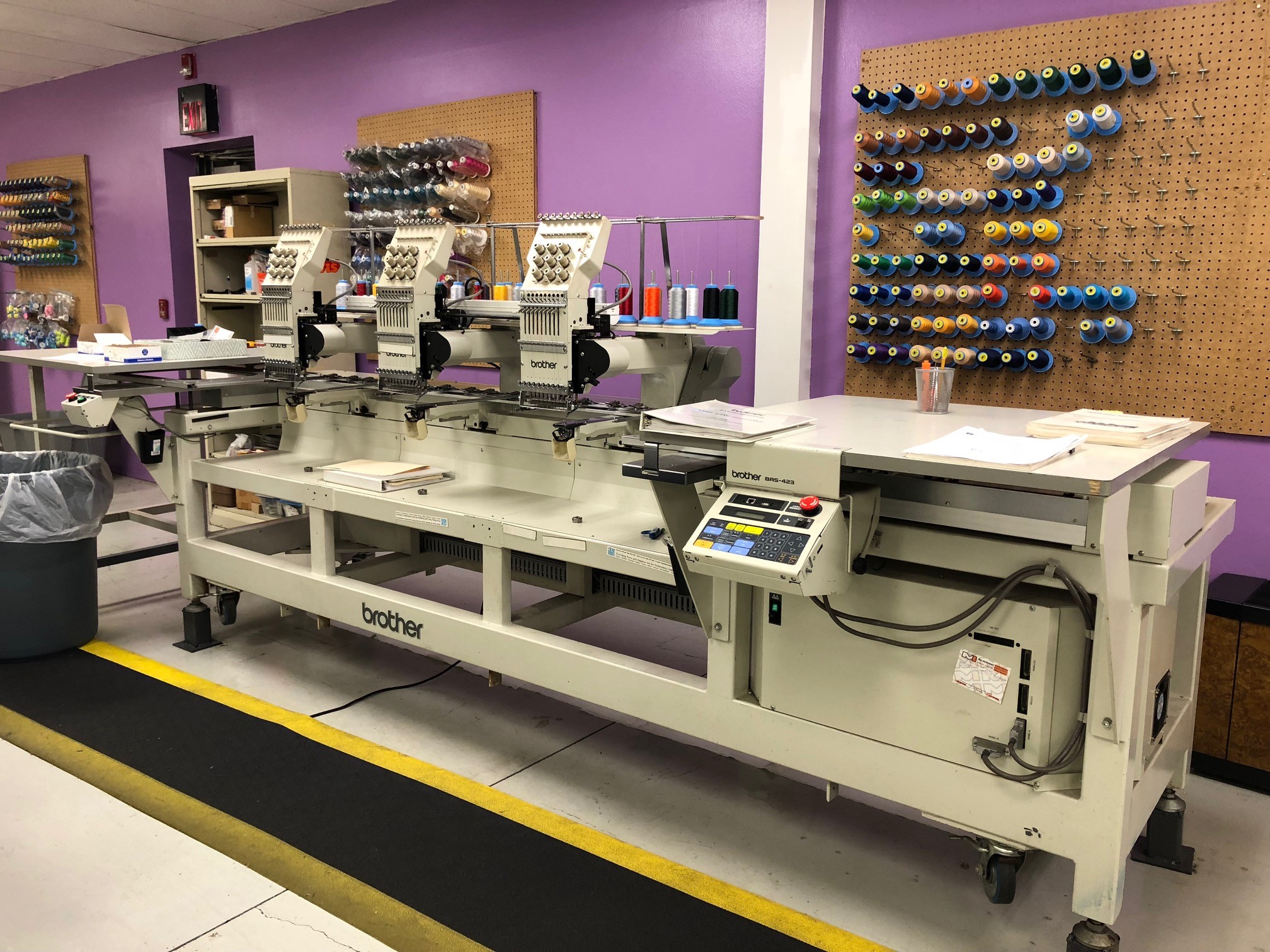 Brother BAS-423 3 head embroidery machine Brother BAS-423 3 head embroidery machine