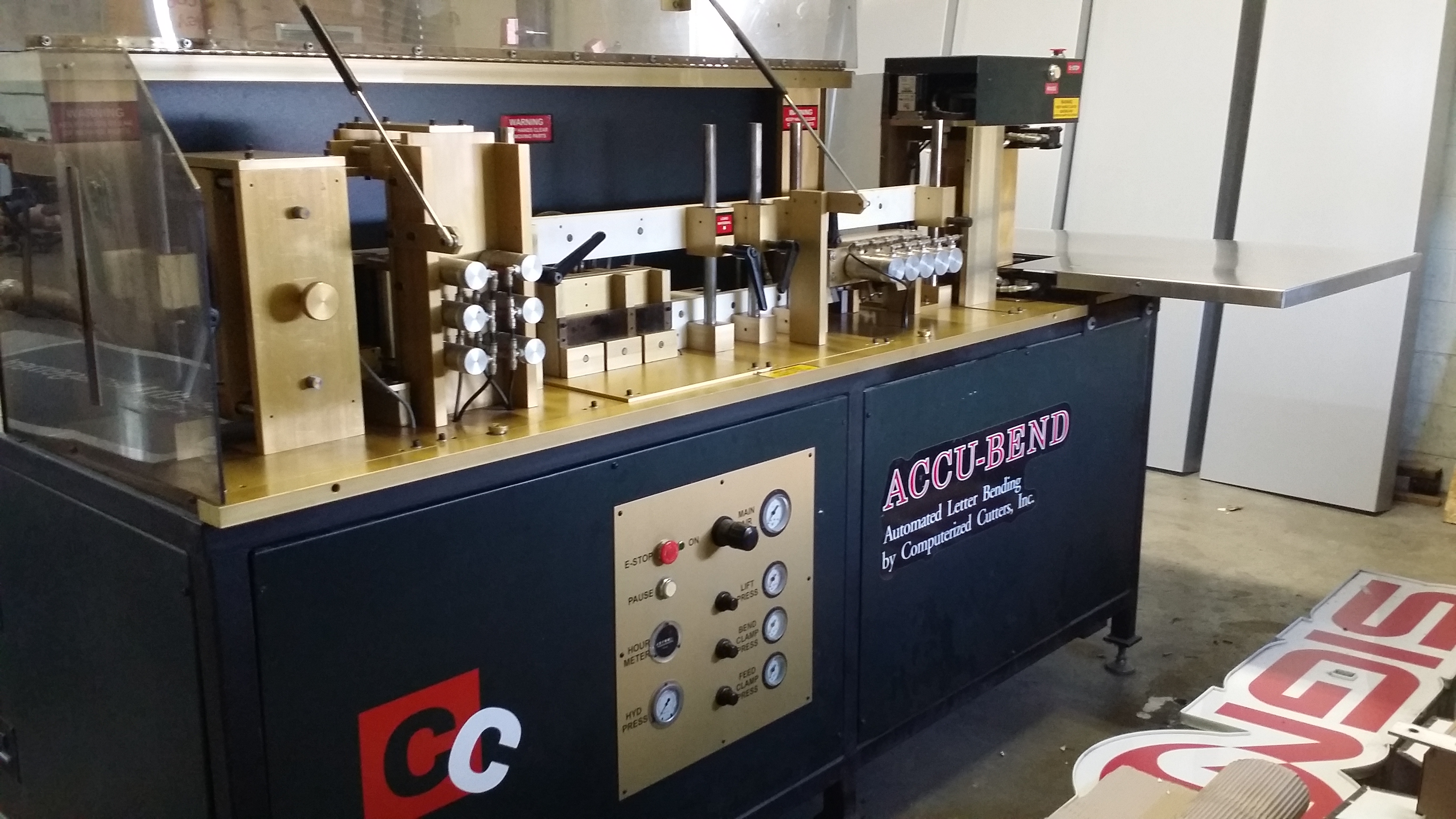 Accu-Bend Channel Letter Machine