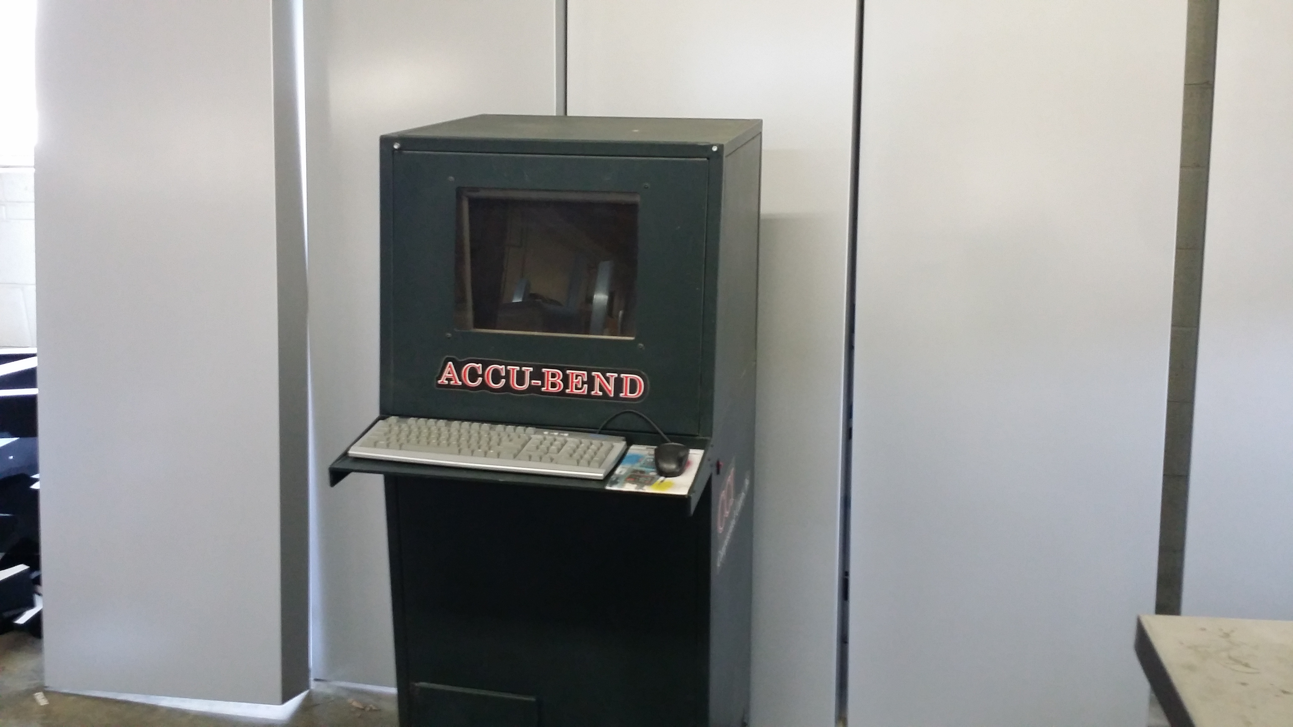 Accu-Bend Channel Letter Machine