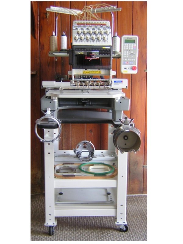 Toyota expert 860 embroidery machine