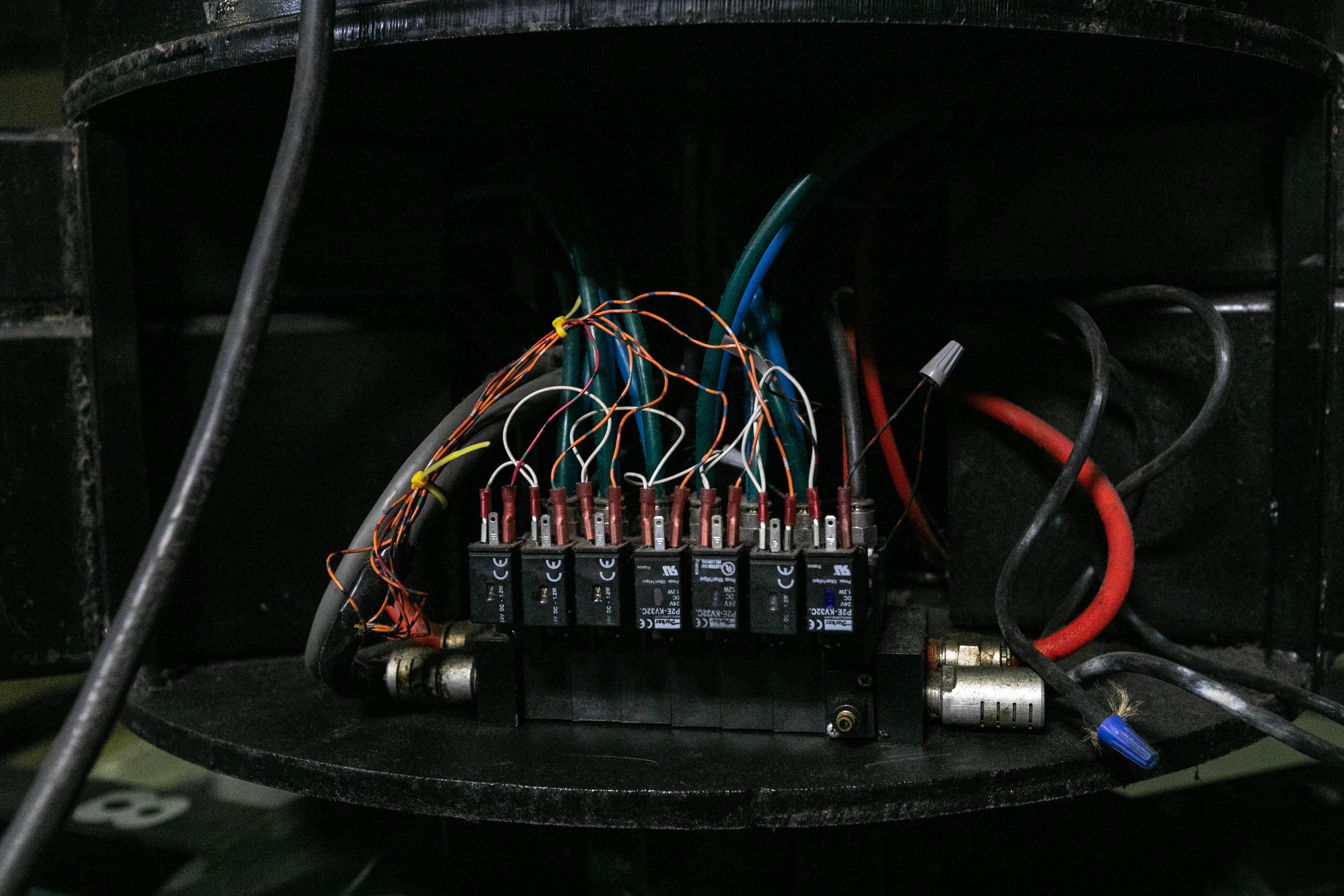 Workhorse Javelin 8 station 6 color auto press with flashback