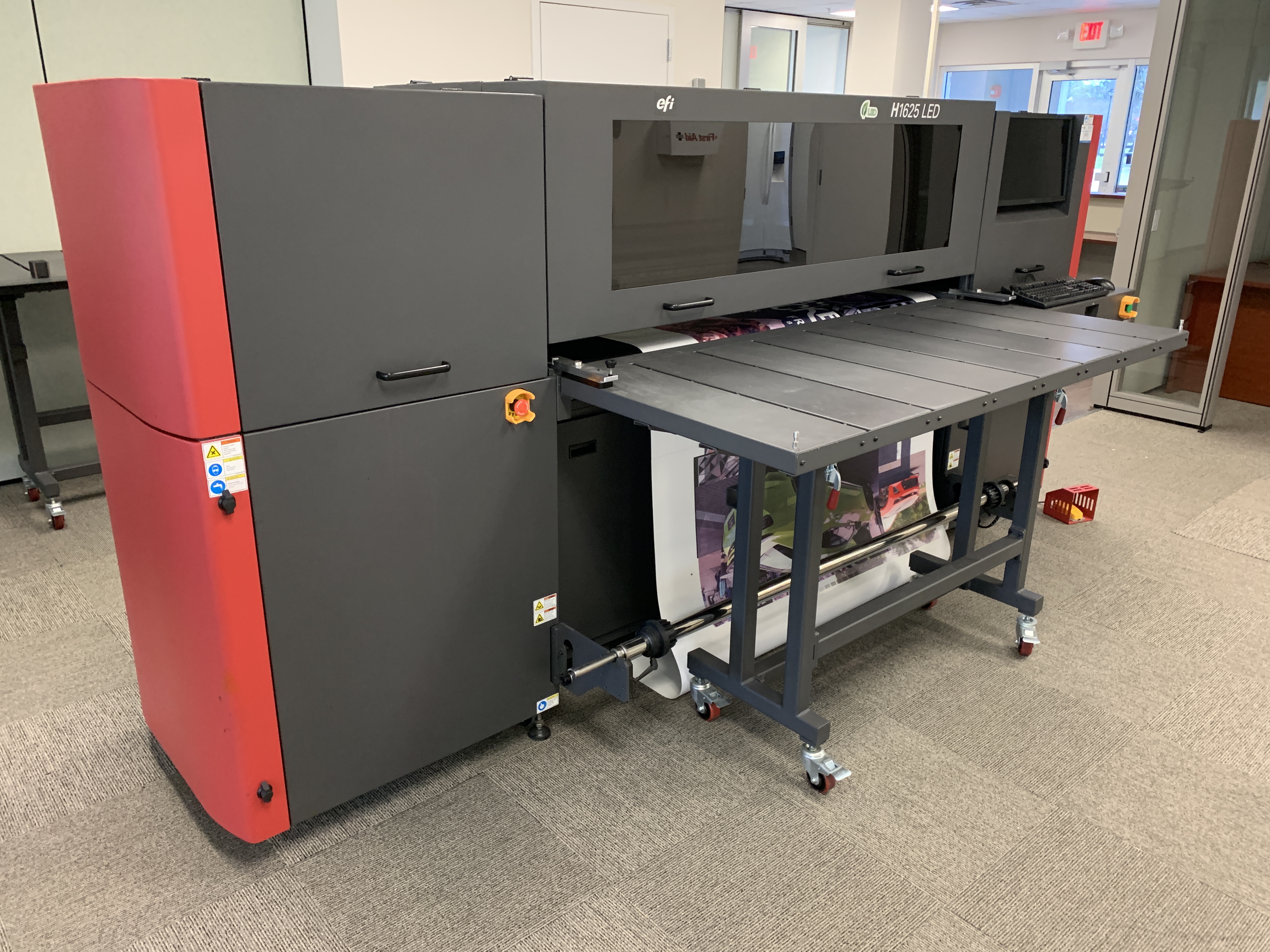 2016 EFI H1625 LED wide format printer 64"