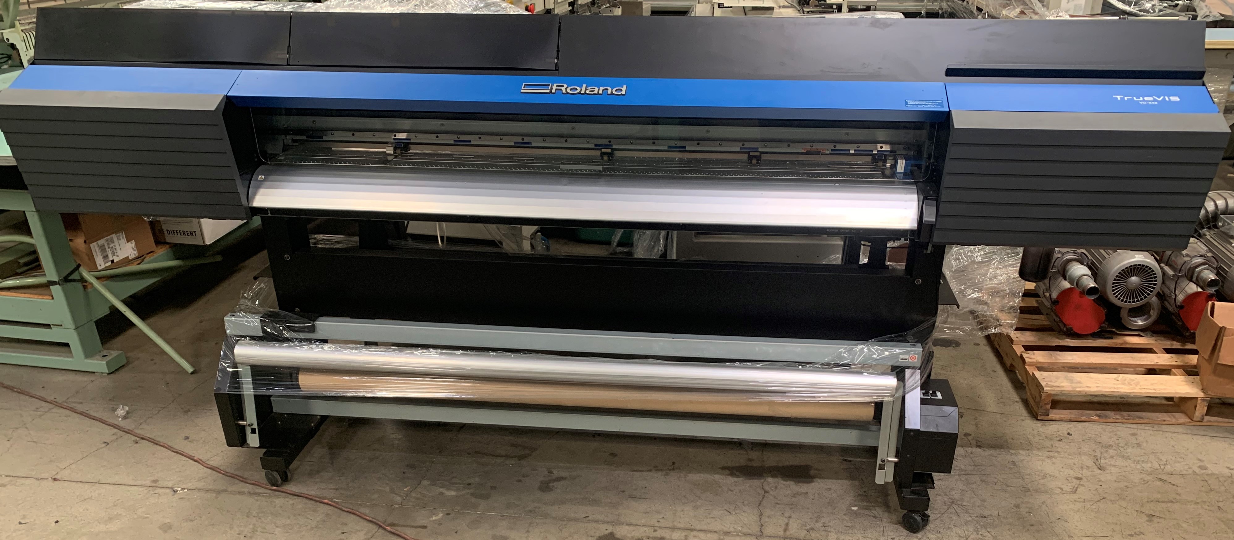 -53738-roland-truevis-vg-640-64-printer-cutter-1-.jpg