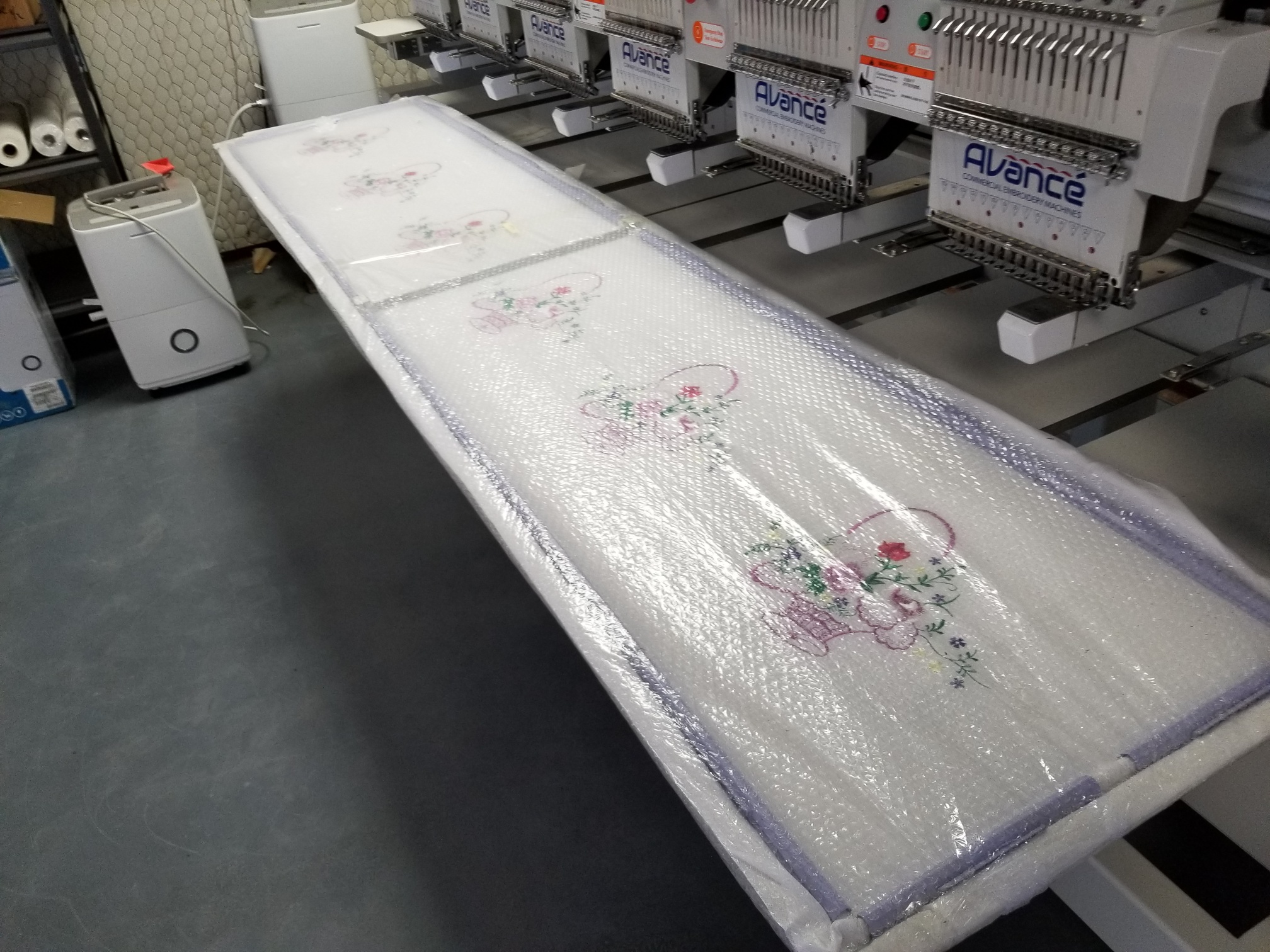 2017 New Avance 1506 6Head Embroidery Machine