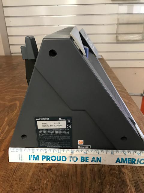 Roland GX-24 Vinyl Cutter-cutter-2.jpeg