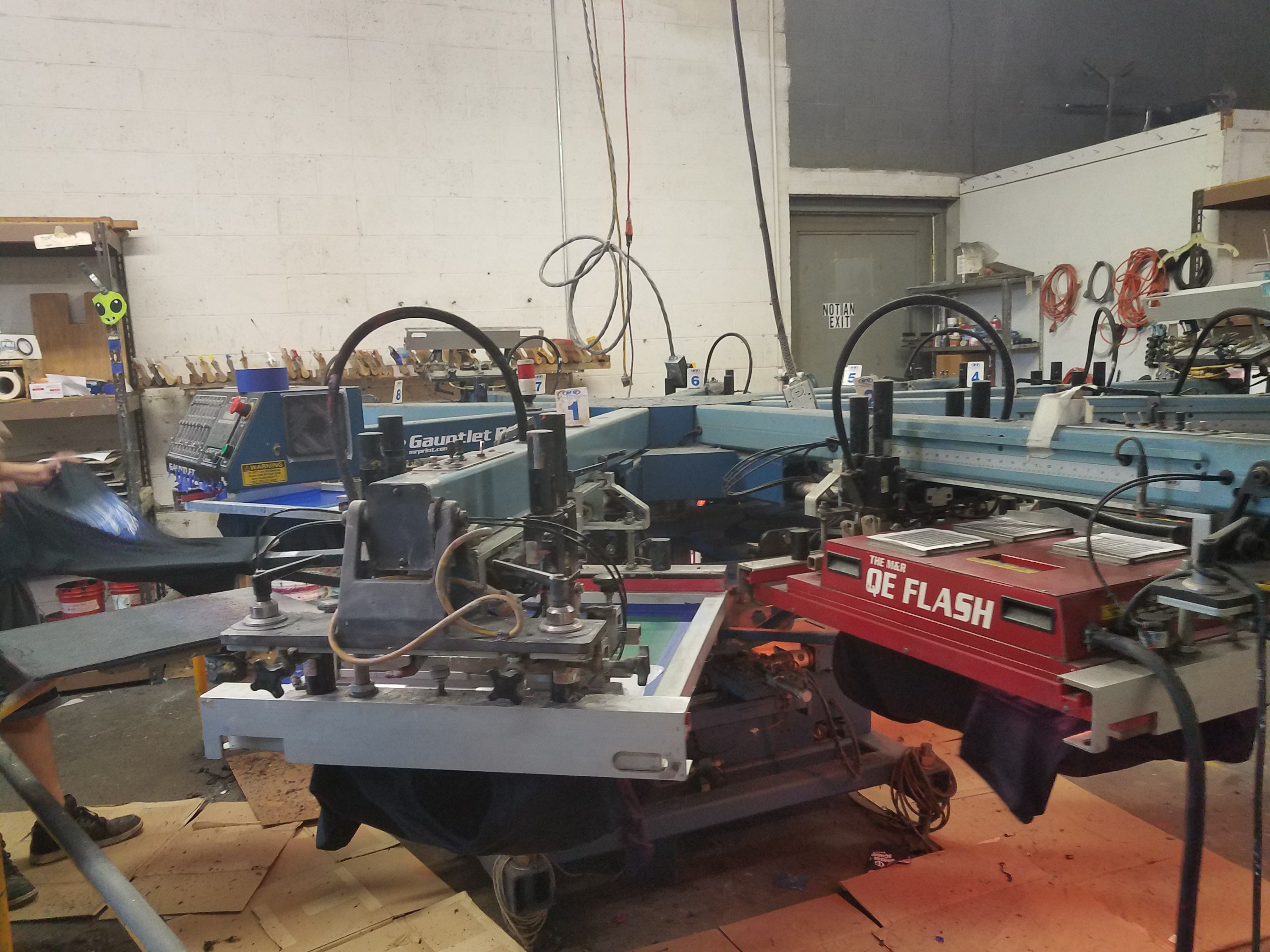 8 Color 10 Station M&R Gauntlet RS-20201001_101804.jpg