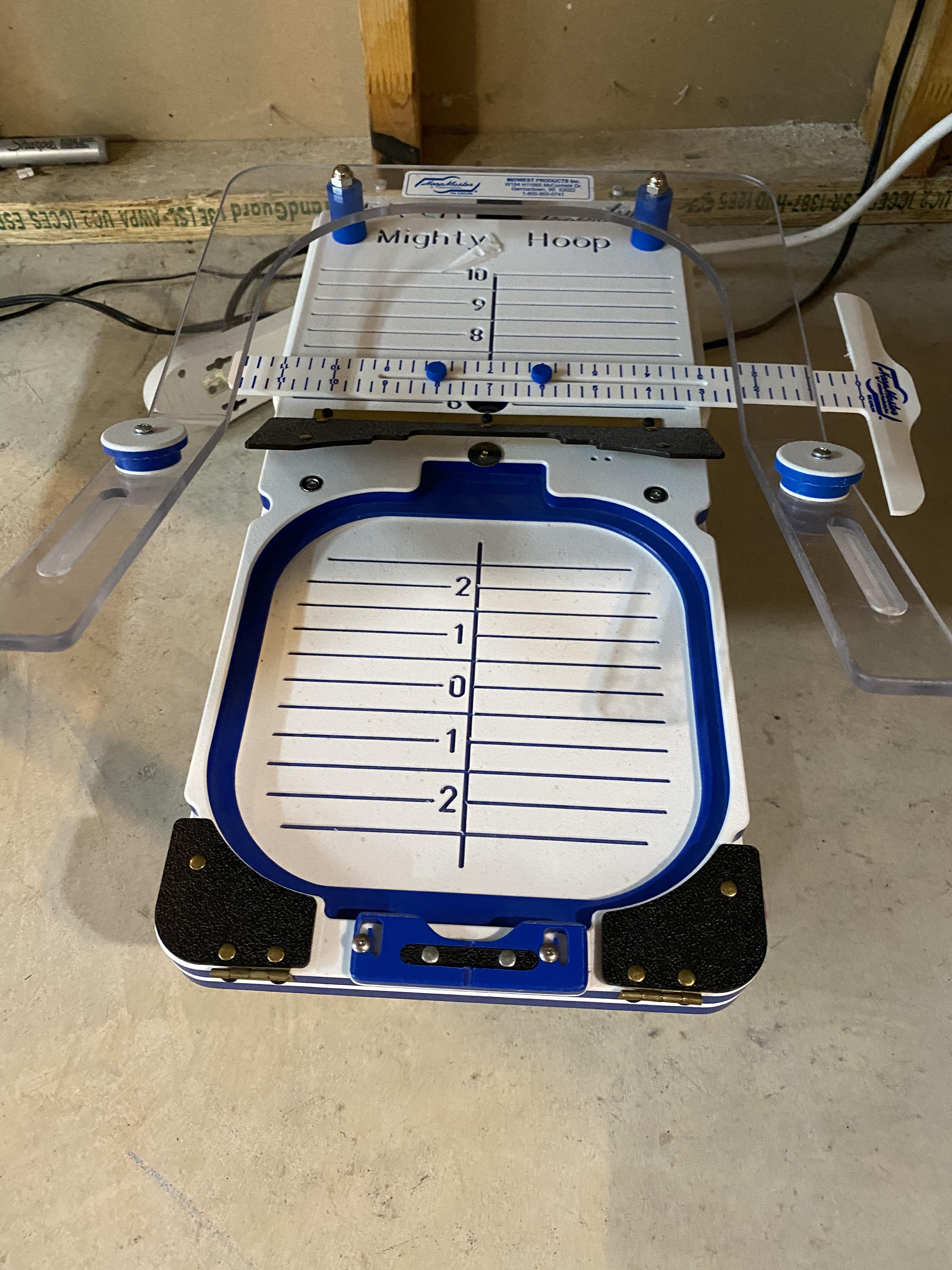 BABYLOCK Endurance II Embroidery Machine w/Hooping System 6000