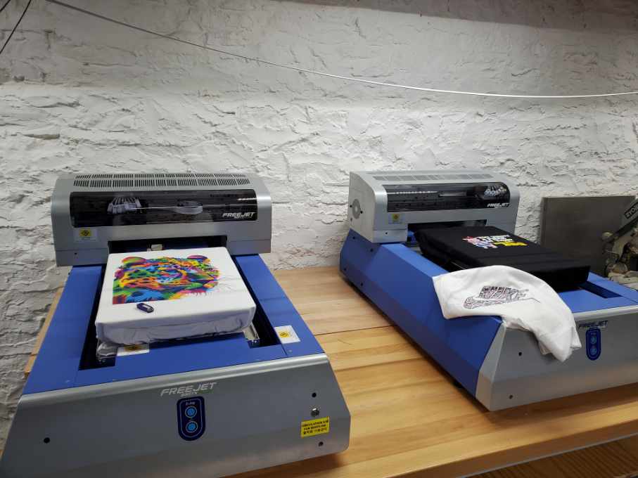 Qty 2 Omni Freejet PLUS W/White ink circulation-resized_20210726_155927.jpeg