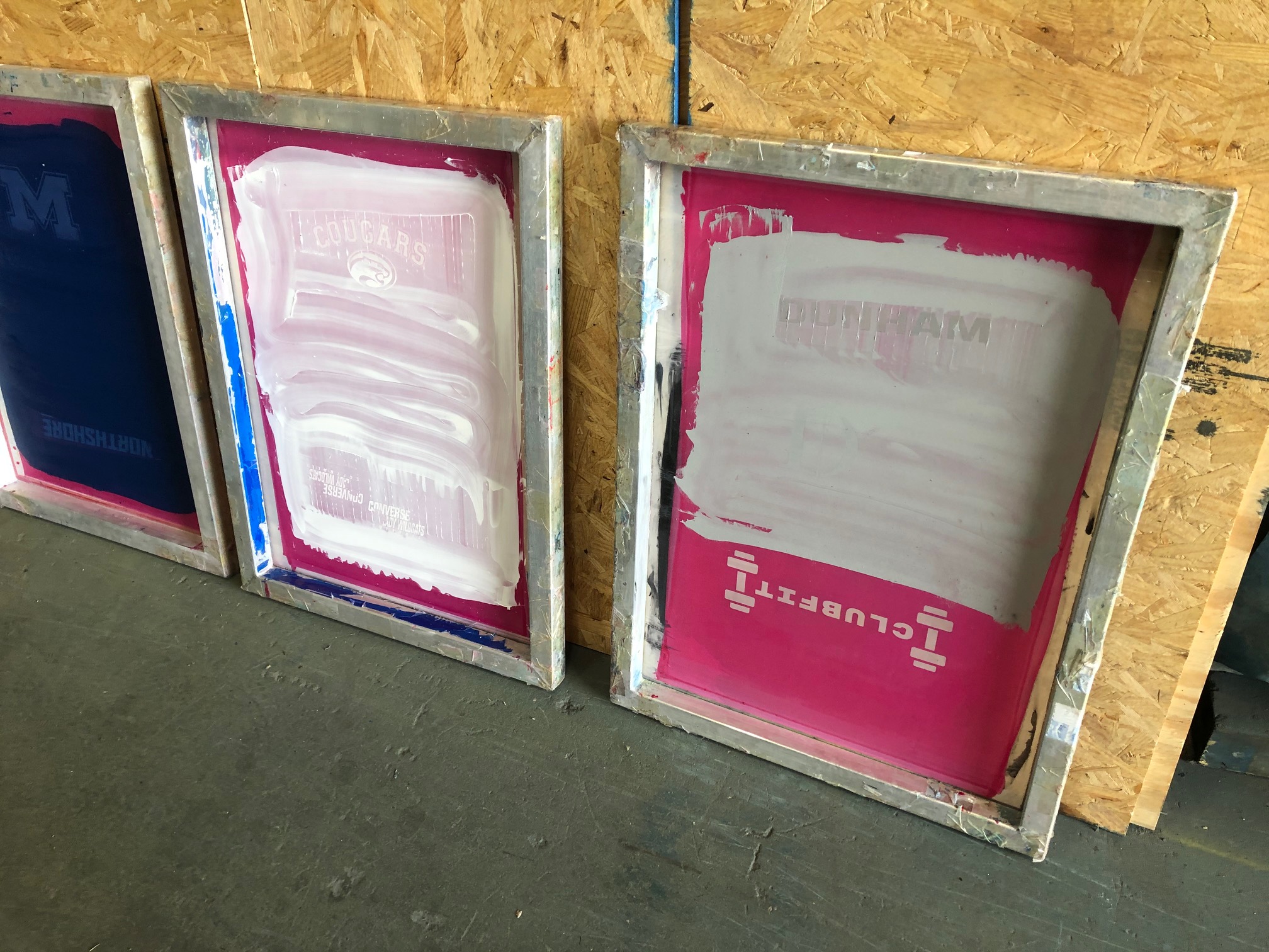 23x31 Aluminum Frames