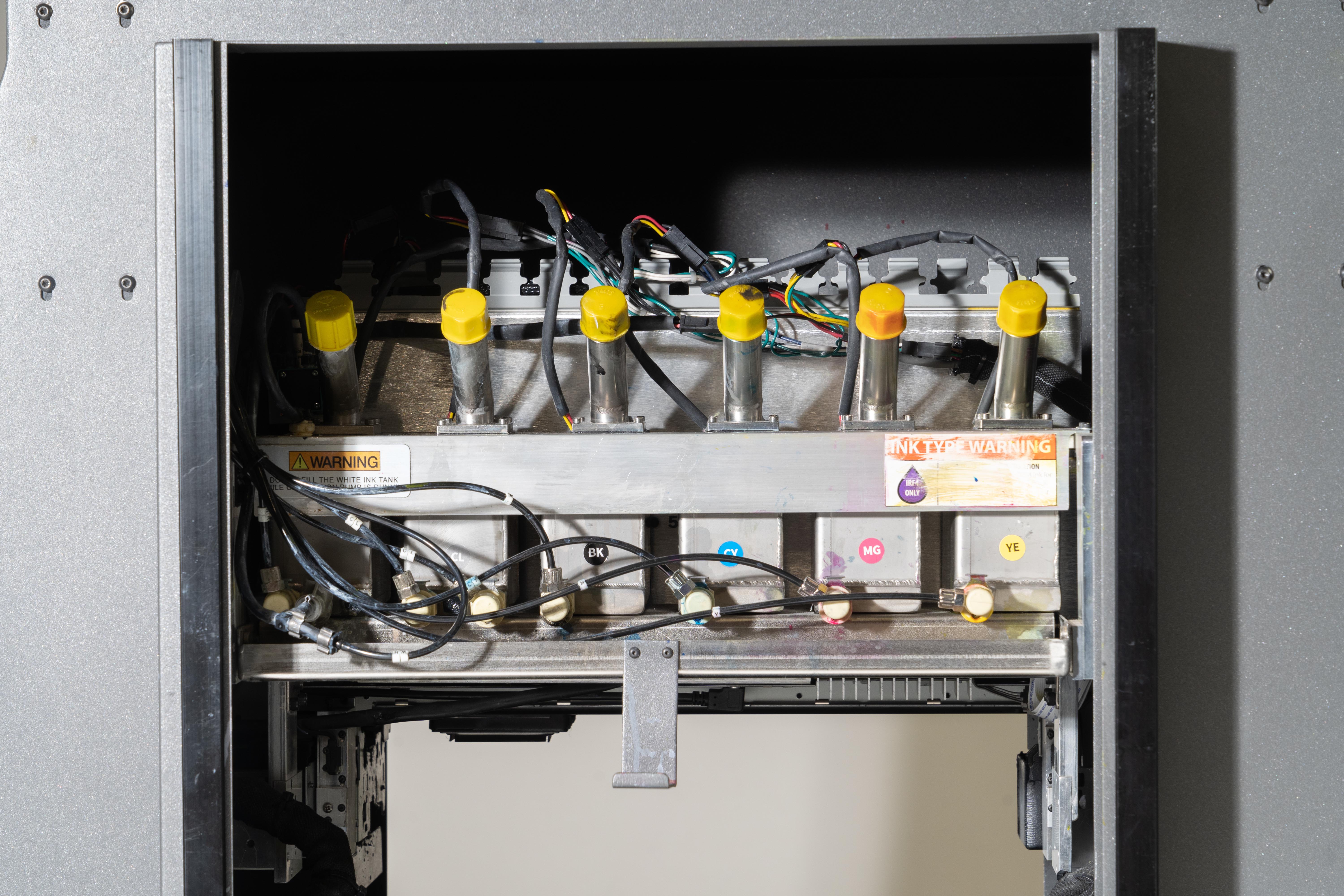 DCS 1024 MVP F4 Direct Jet UV LED Flatbed Printers