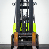 04-front-mast.jpg